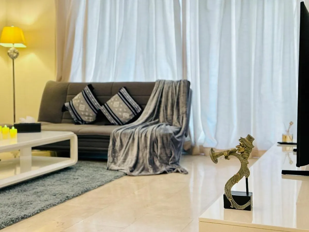 Stylish 1Bhk In Marina Steps To Metro & Marina Walk Apartment Dubai